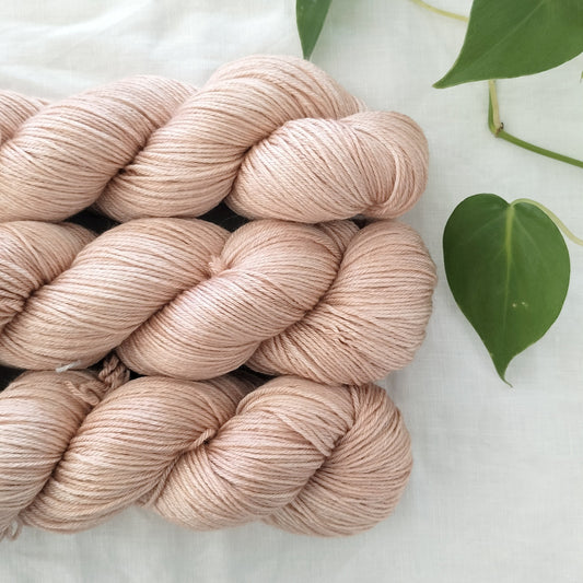 Stratus 4 ply Silk Merino // Vintage Peach