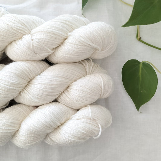 Stratus 4 ply Silk Merino // Ivory