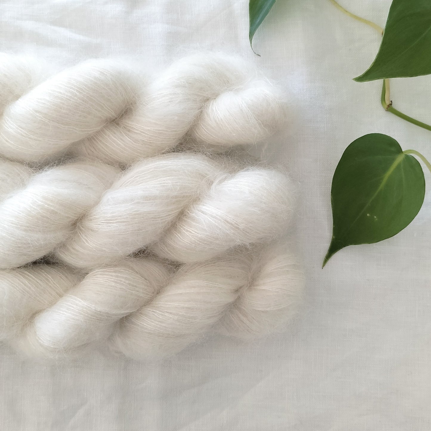 Cirrus 2 ply Mohair Silk // Ivory