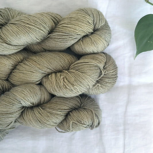 Stratus 4 ply Silk Merino // Moss