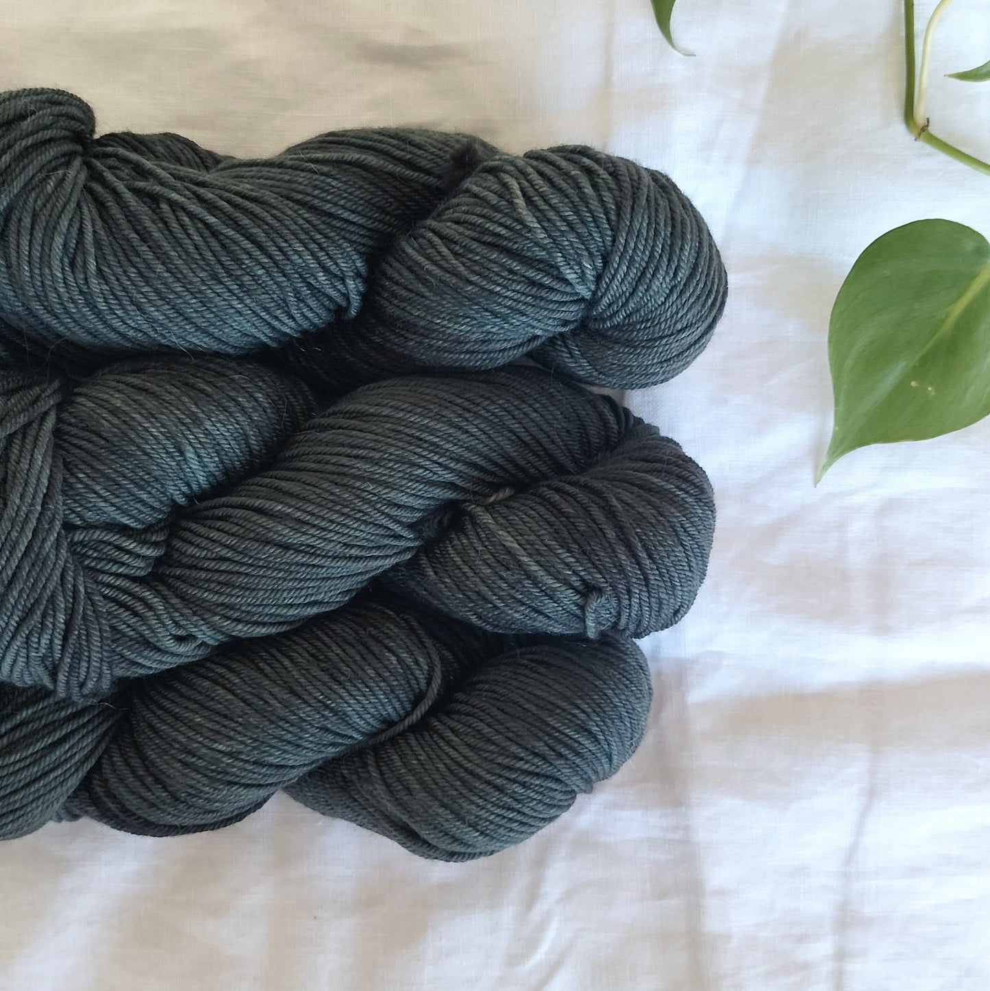 Cumulus 8 ply Merino // Vogue Green